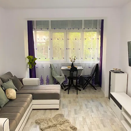 Comfort By The Sea - Elegant 2br Retreat * Mangalia